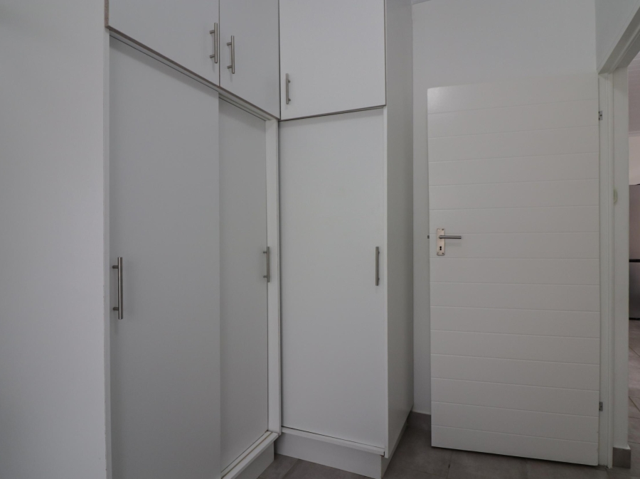 2 Bedroom Property for Sale in Amalinda Eastern Cape